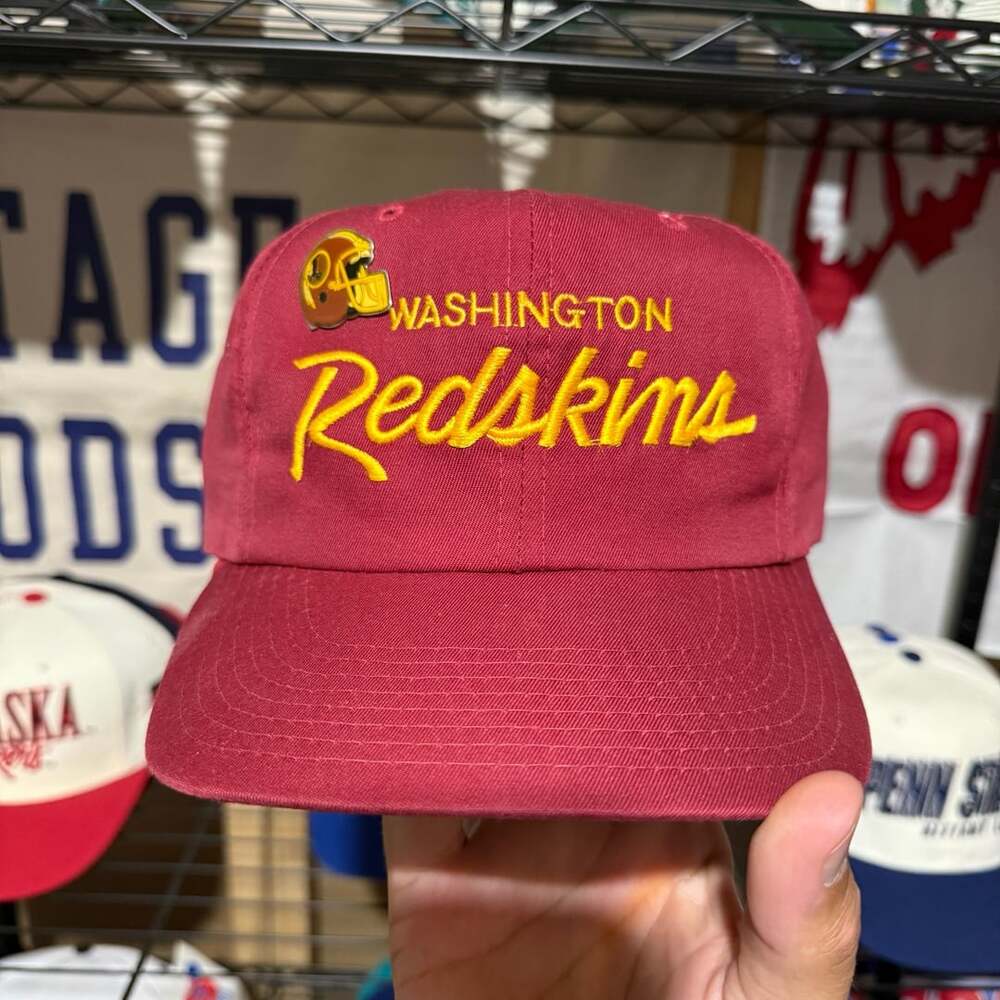 Vintage Sports Specialties Washington Redskins Script Snapback Hat